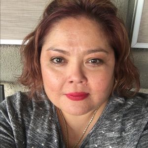 Meet your Posher, Yvette